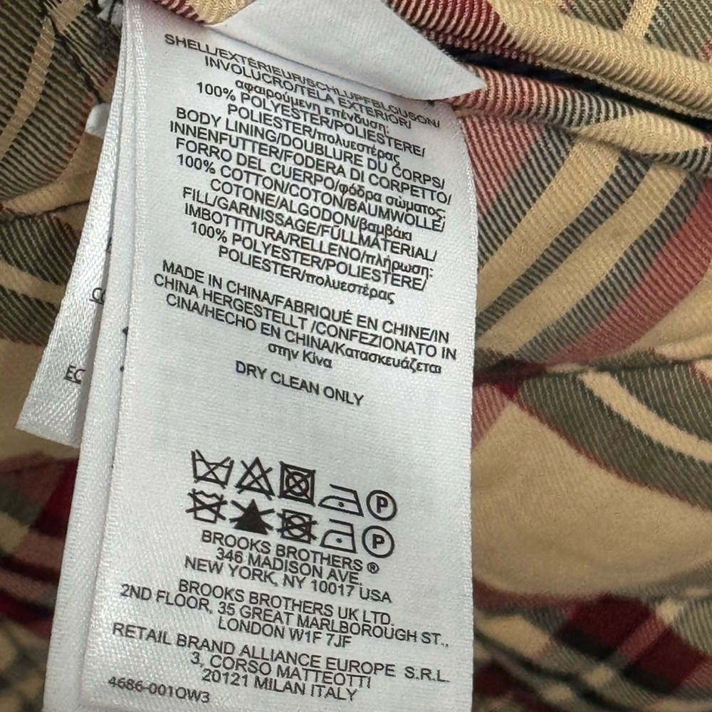 Brooks Brothers Navy Quilted Vest with Tan Plaid Lining - Picture 7 of 8